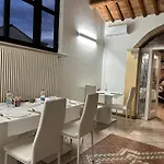 Bed & Breakfast Oasi 4*
