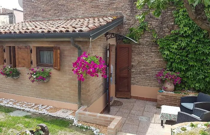 Oasi Bed & Breakfast 4*